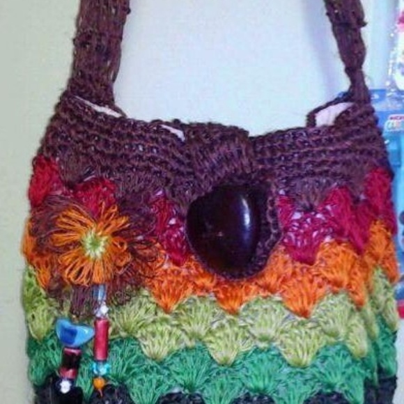 Hand woven bag made with Colombia fiber,Multicolor - Picture 2 of 3